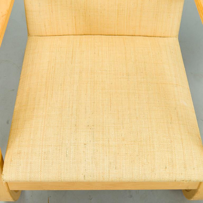 Alvar Aalto, a pair of late 20th century '401' armchairs for Artek.