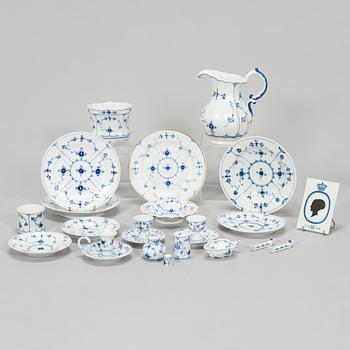 Royal Copenhagen, A 66-piece service "Blue Fluted, Full Lace and Half Lace', Denmark.