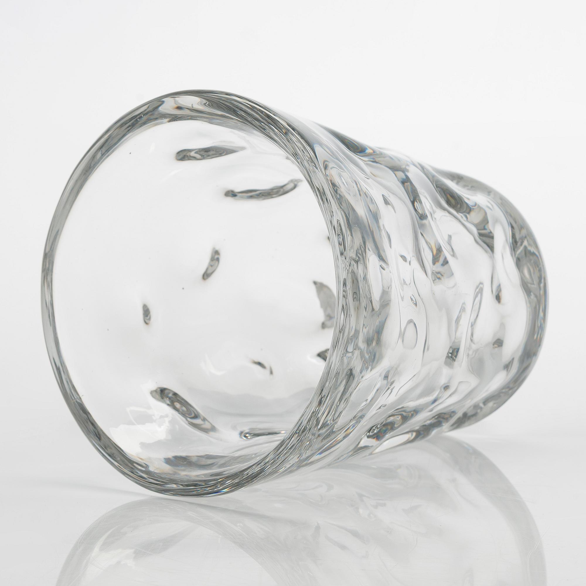 Gunnel Nyman, maljakko, malli 3231, signeerattu Gunnel Nyman Iittala.