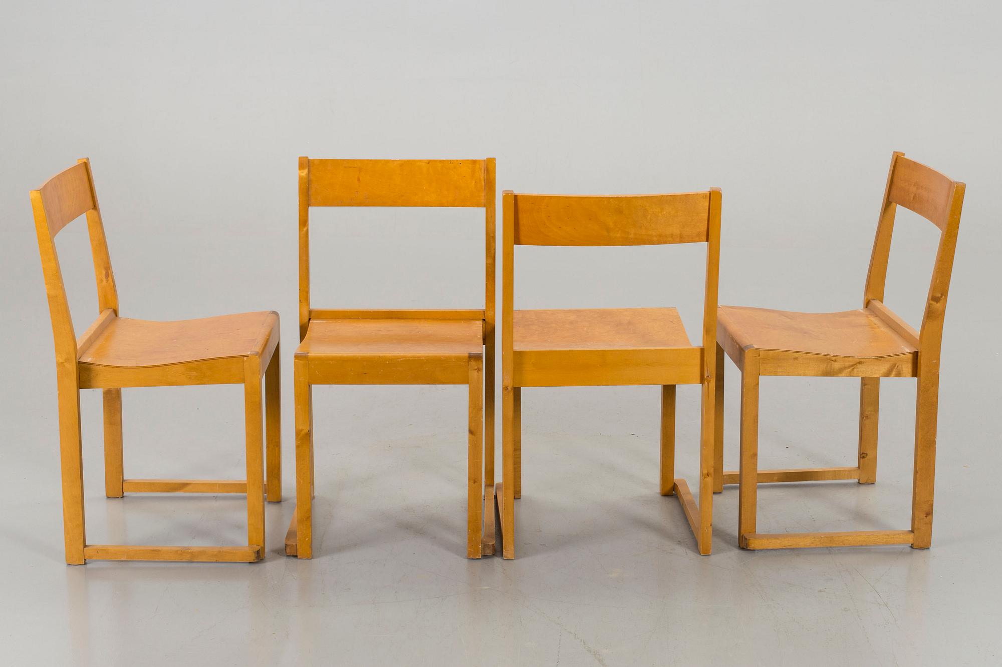 FIVE SVEN MARKELIUS CHAIRS.