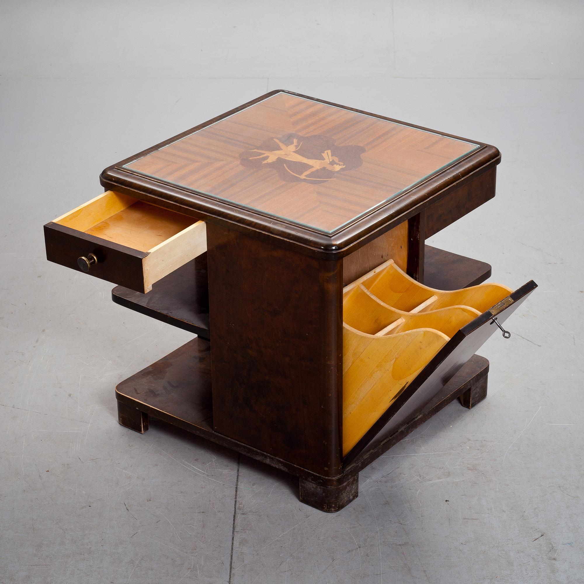 RÖKBORD, Art deco, 1900-talets första hälft.