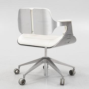 Hadi Teherani, a 'Silver 162S' desk chair, Interstuhl, Germany.
