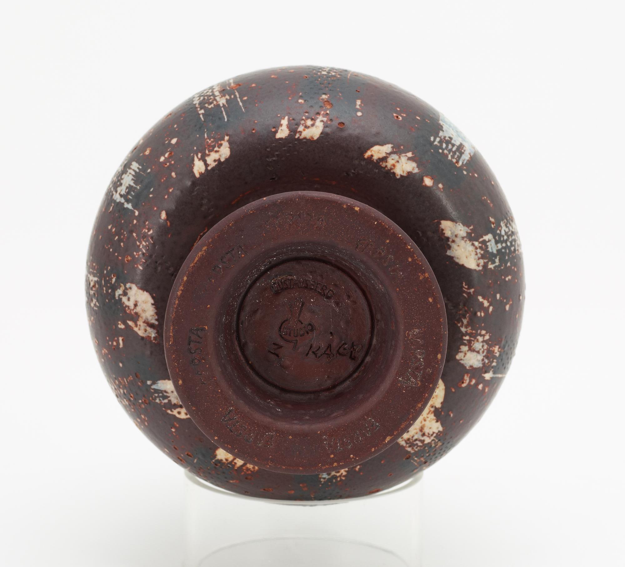 A Wilhelm Kåge 'Farsta' stoneware vase, Gustavsberg studio 1955.