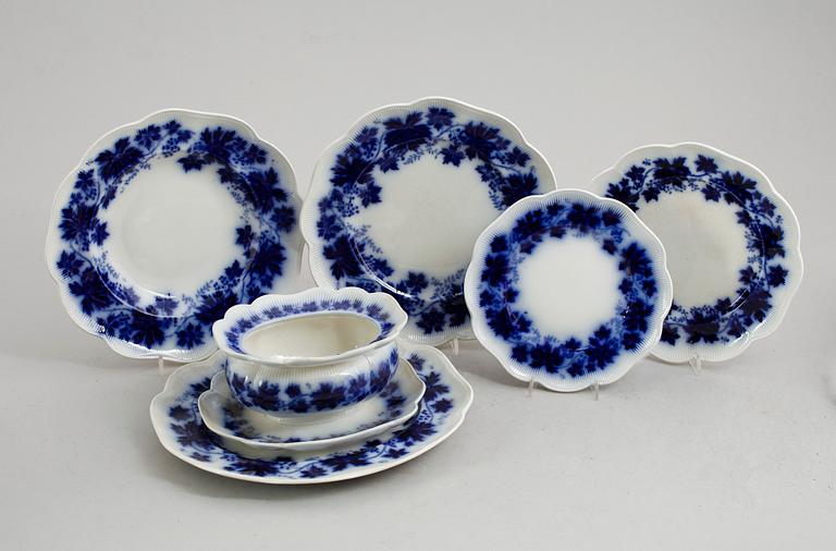 SERVISPORSLIN, 45 delar, "Vinranka", Gefle.