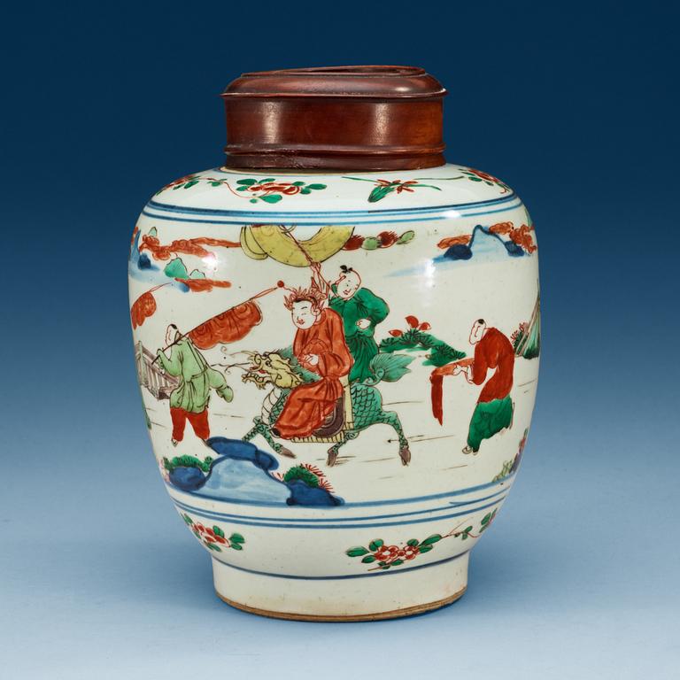 A Transitional wucai jar, 17th Century.