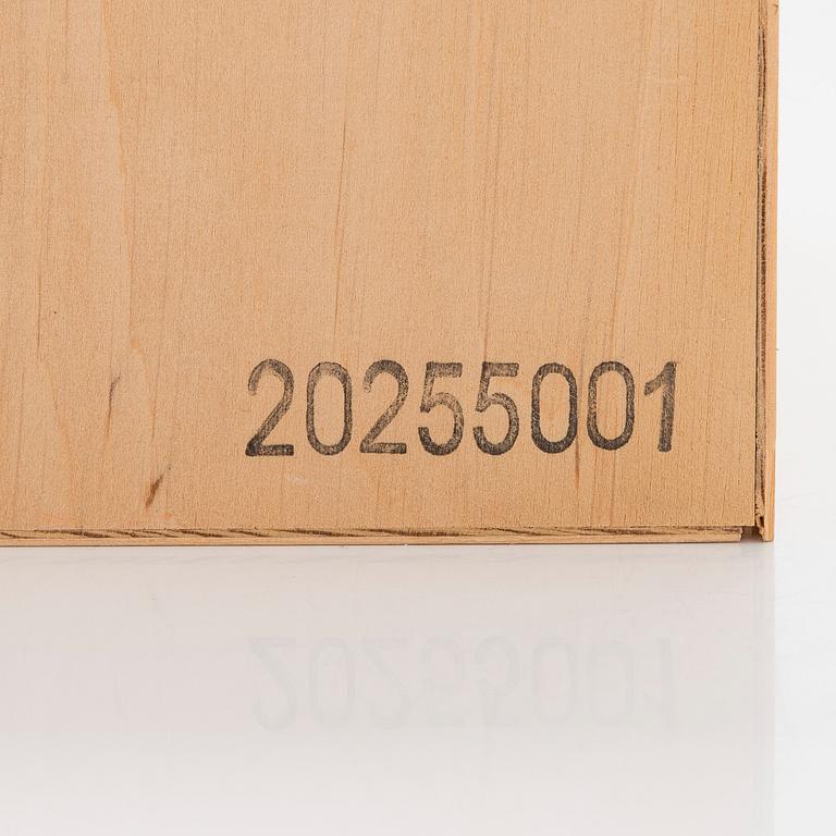 Eero Aarnio, miniatyyri, "Pastilli", Vitra Design Museum.