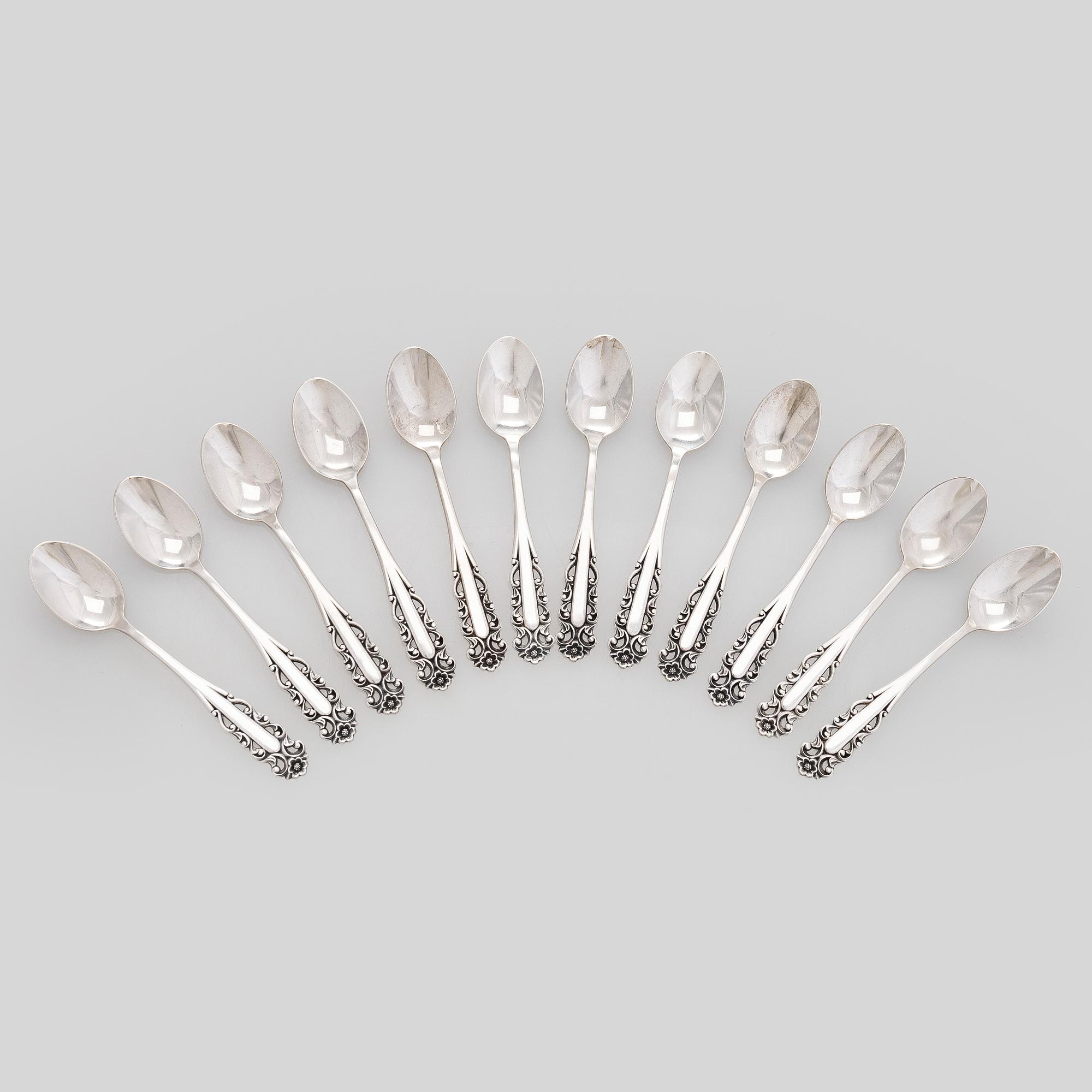 Mockaskedar 12 st, silver,  Svedboms Guldsmeds Ab Hov, Sverige 1950.