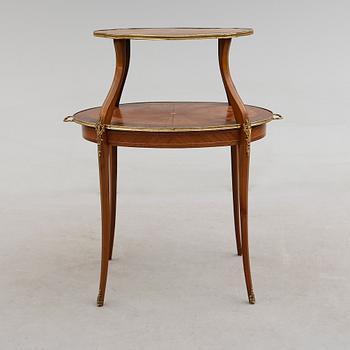 BRICKBORD, 1900-talets första hälft.