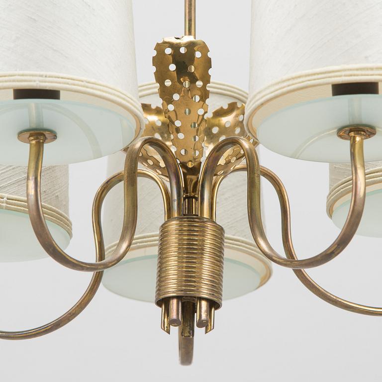 Paavo Tynell, A '9030' chandelier for Taito. Made to order 1950.
