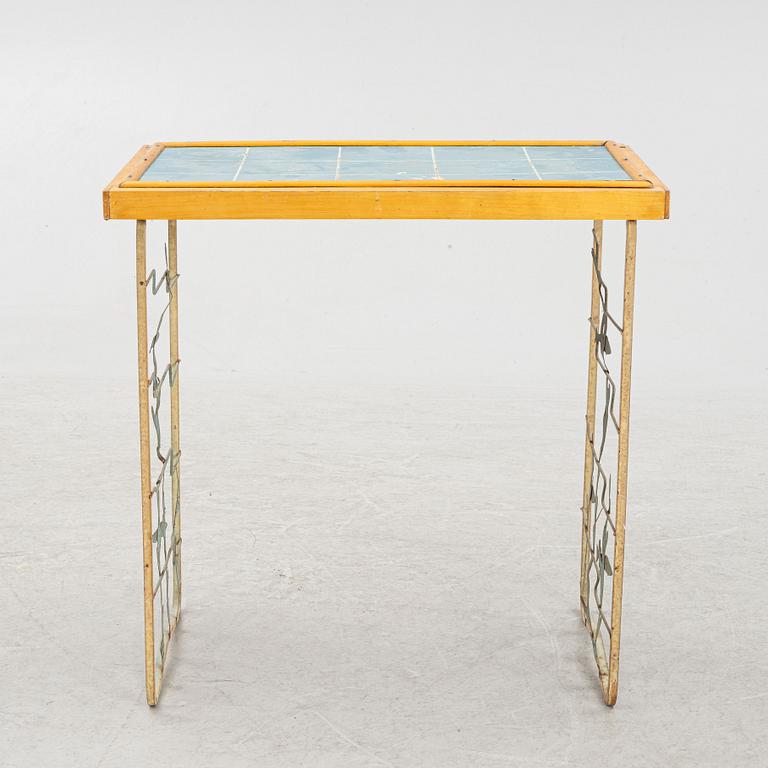 A Swedish Modern table, 1030's/40's.