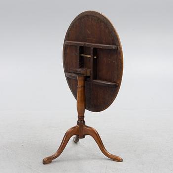 A tilt-top table, Sweden, around 1800.