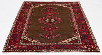 Matta, Hamadan, ca 269 x 159 cm.