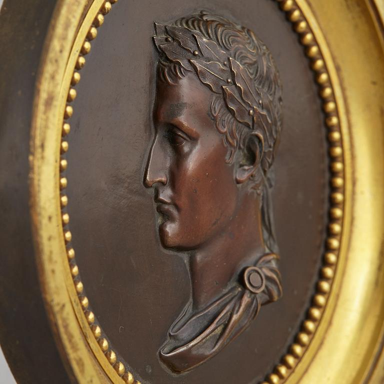 MEDALLION, bronze, 19th century.