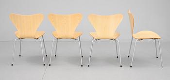 STOLAR, 4 st, "Sjuan", Arne Jacobsen, Fritz Hansen. 1999.