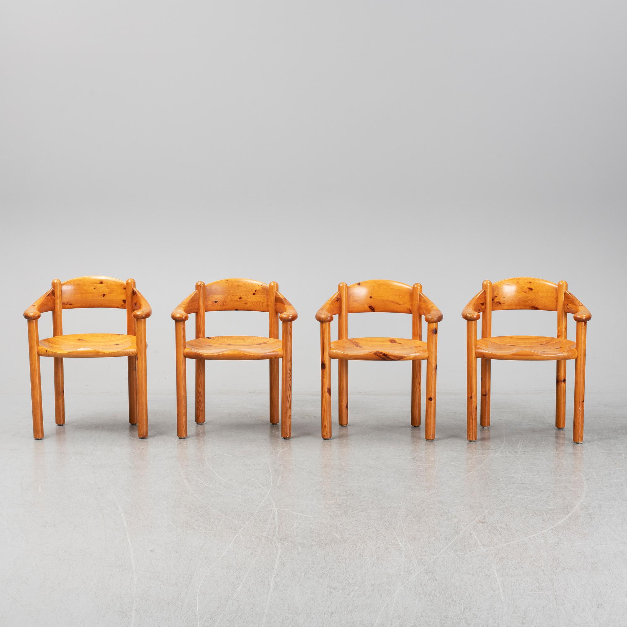 Rainer Daumiller, 4 solid pine Chairs, 1960s-/1970s, Hirtshals Furniture A/S, Denmark.