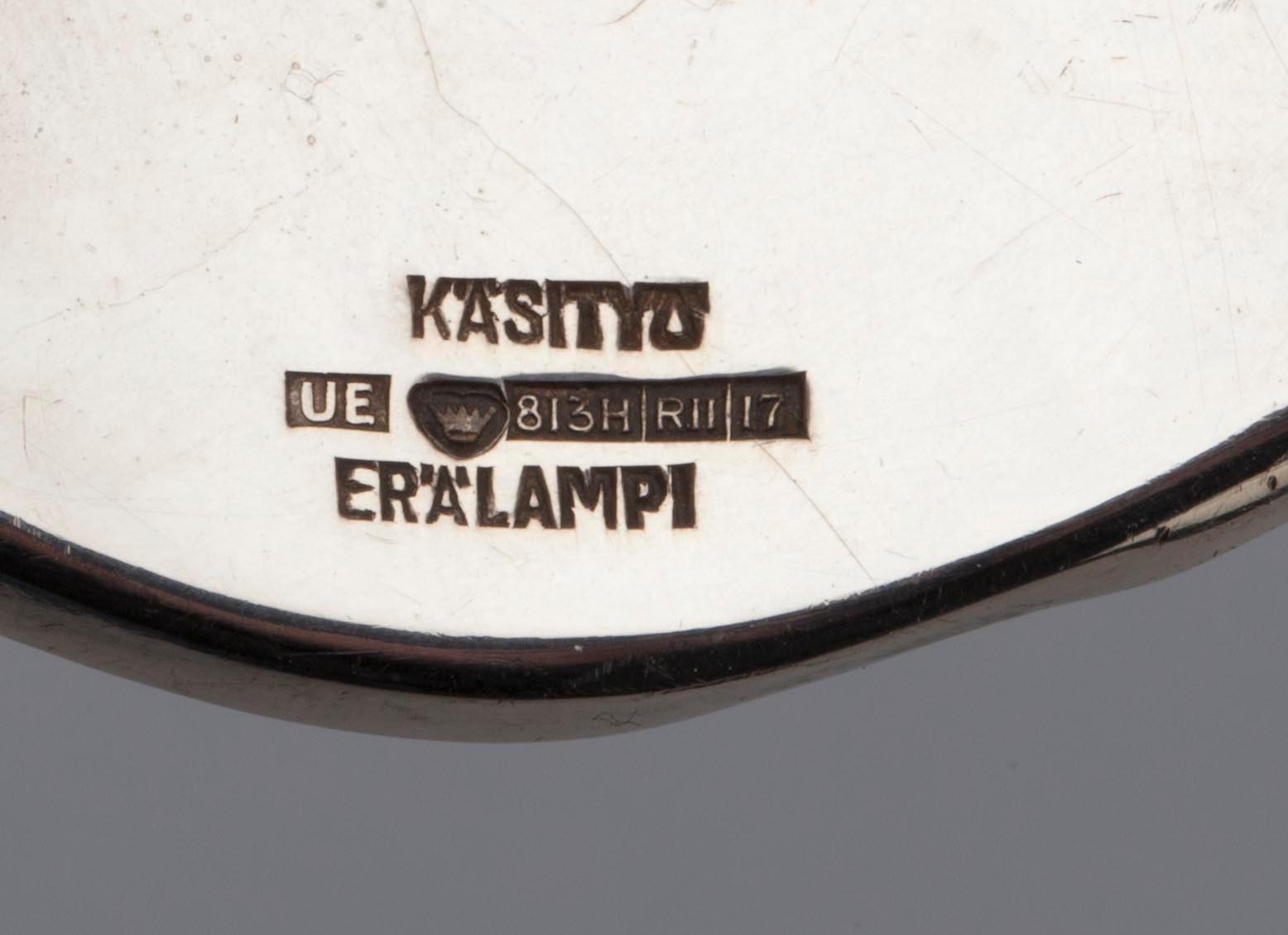 FAT, silver, Unto Erälampi, Riihimäki 1962 samt STRÖSKED, silver, finska stämplar 1927. Tot. vikt ca 182,8 g.