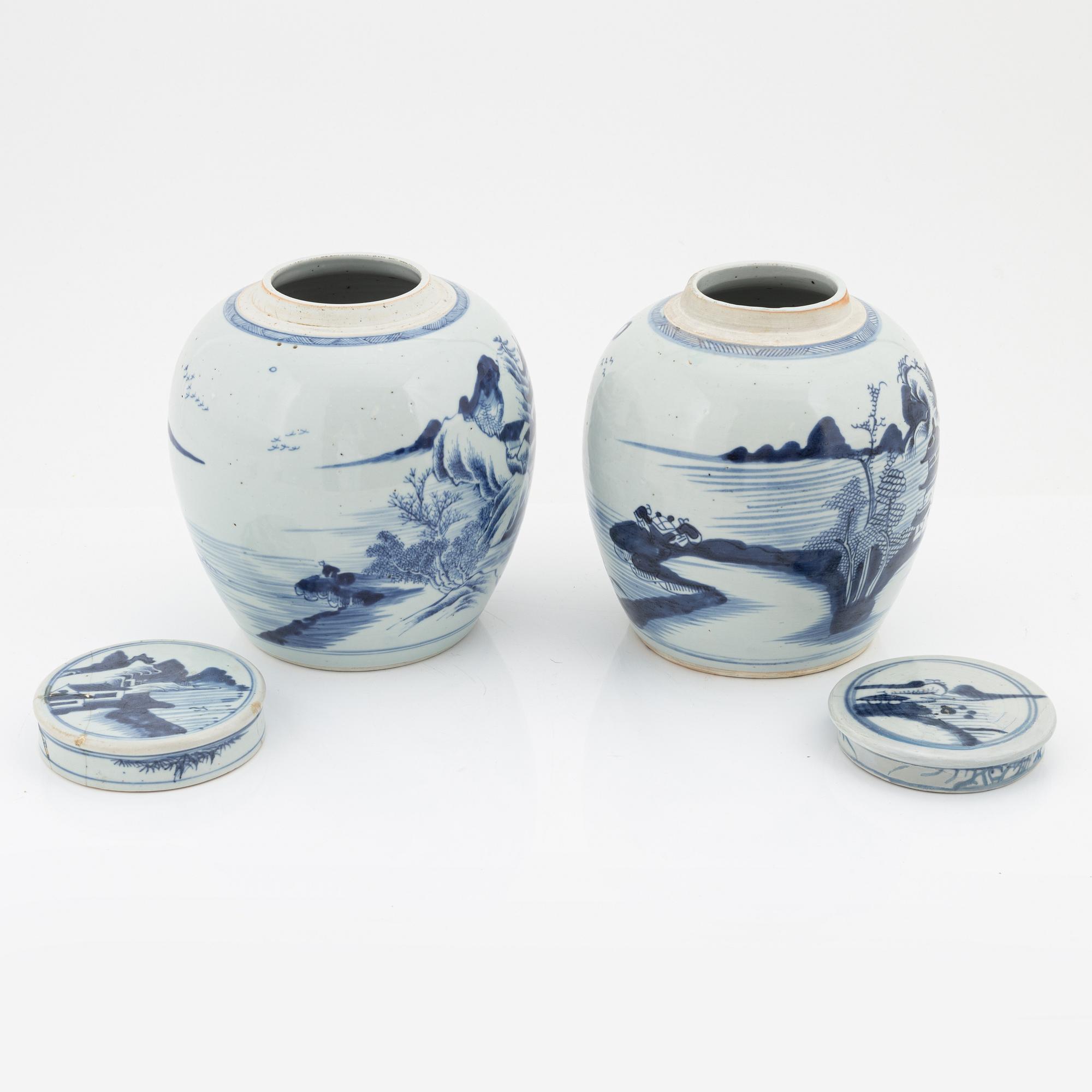 Two blue and white ginger jars, Qing Dynasty, China, 19th century.