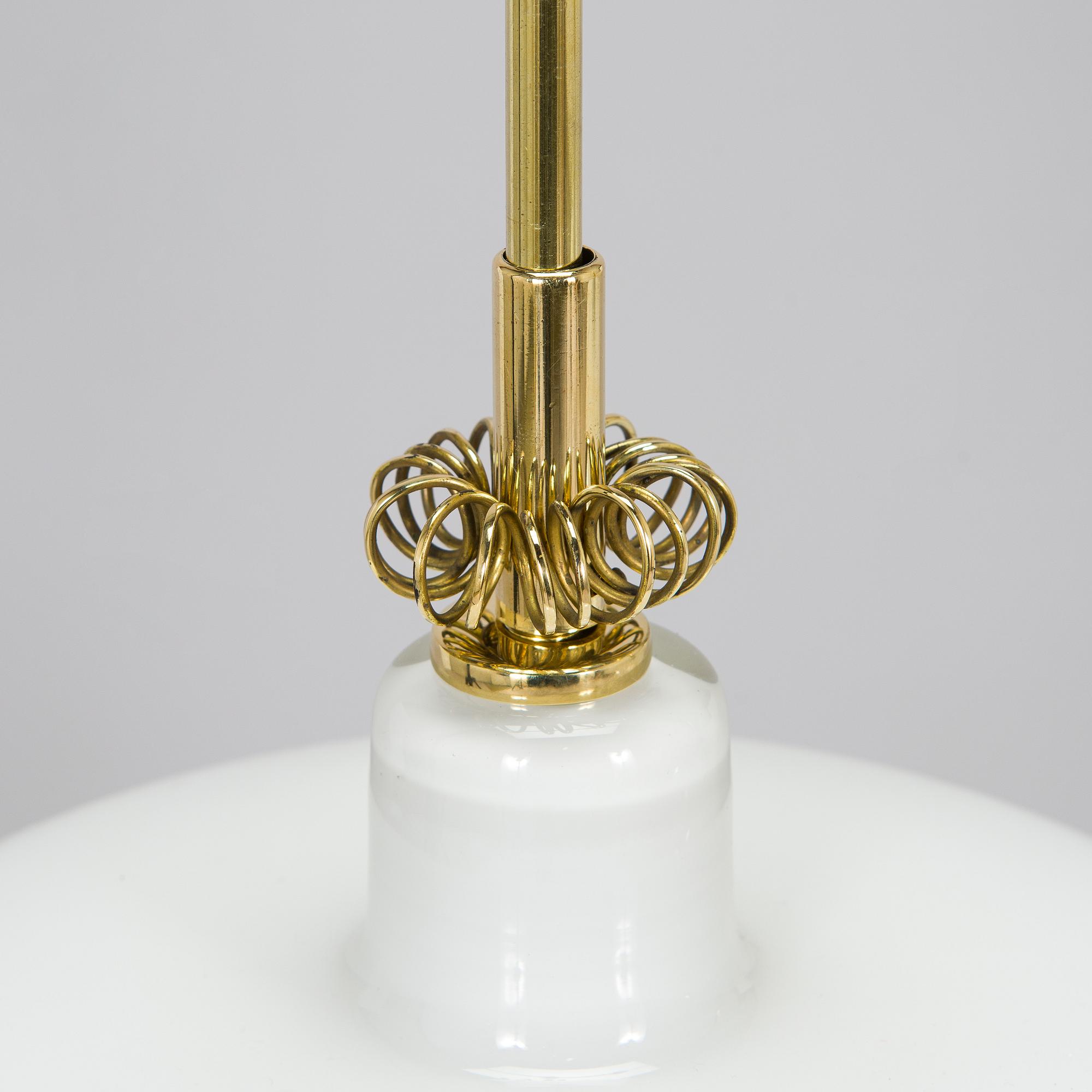 Paavo Tynell, a pair of mid-20th century 'K2-19' pendant lights for Idman.