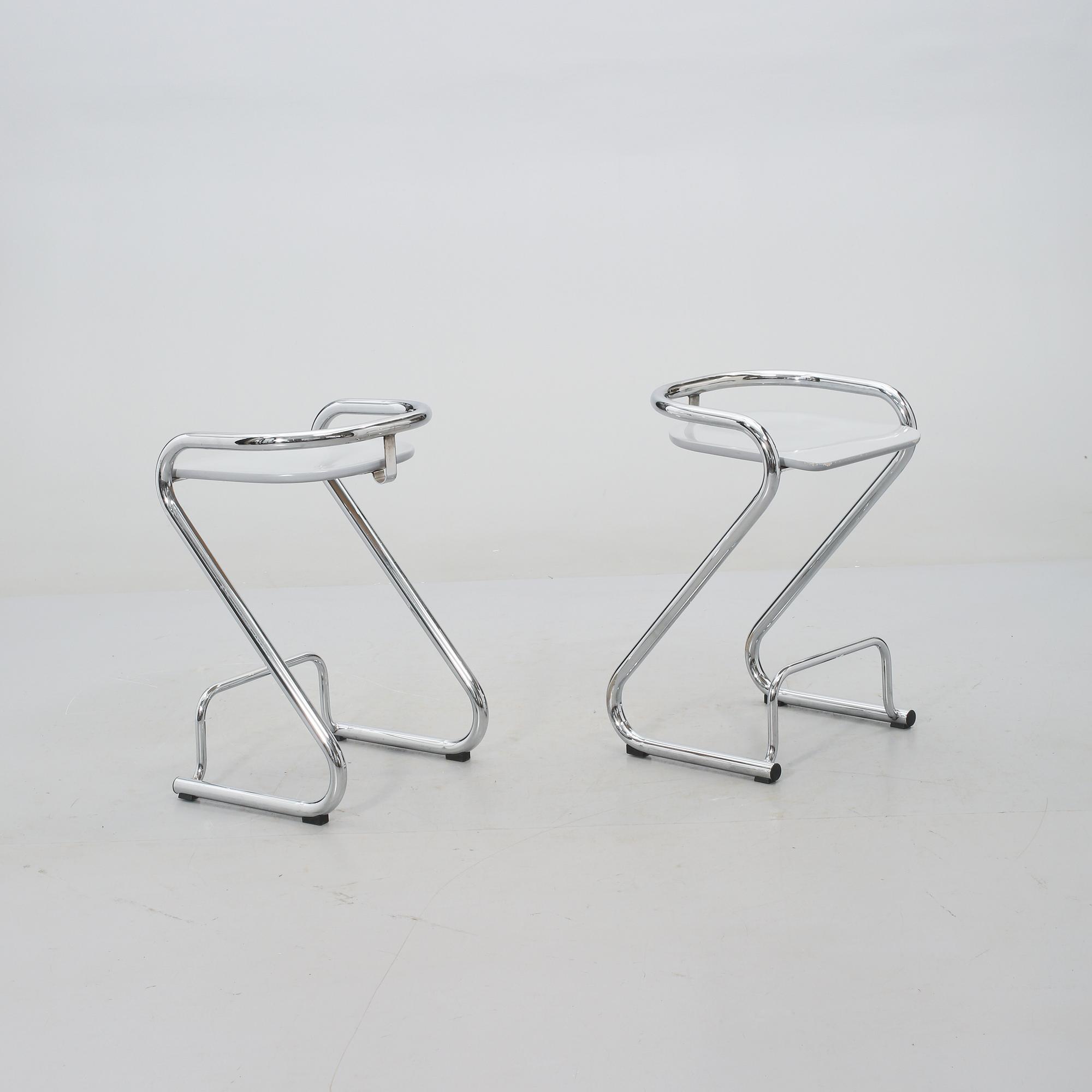 BARSTOLAR, 2 st, Börje Lindau, 1900-taleta andra hälft.