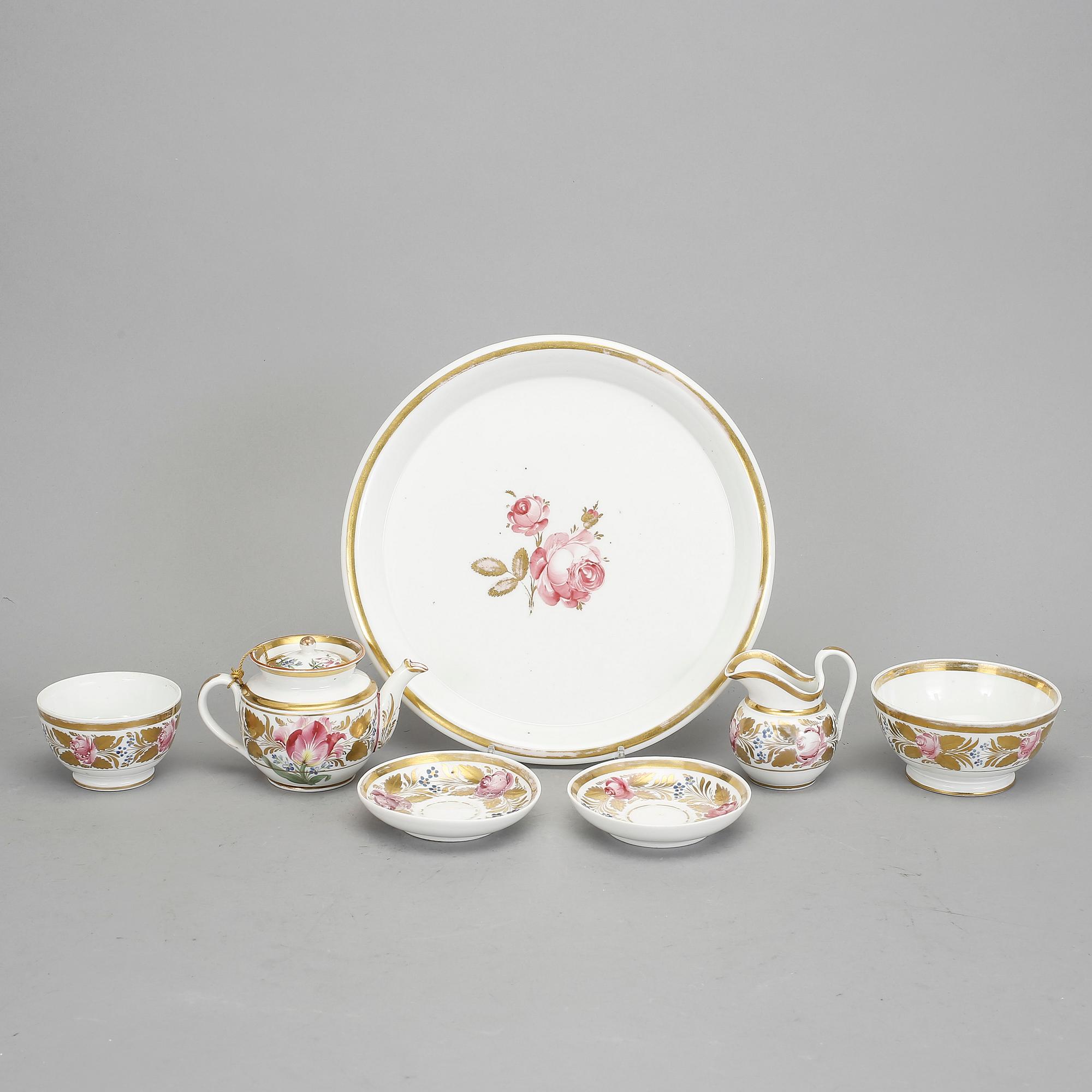 SERVISDELAR, 6 st, porslin, bl.a. Gardner, Ryssland, 1800/1900-tal.