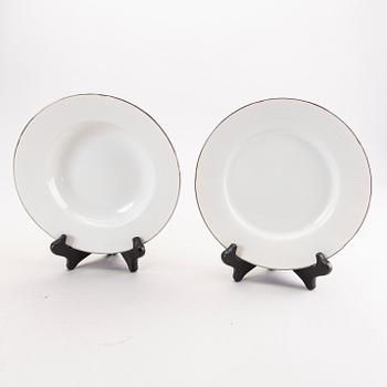 Louise Adelborg, servis 72 dlr "Capitol" Rörstrand porslin.