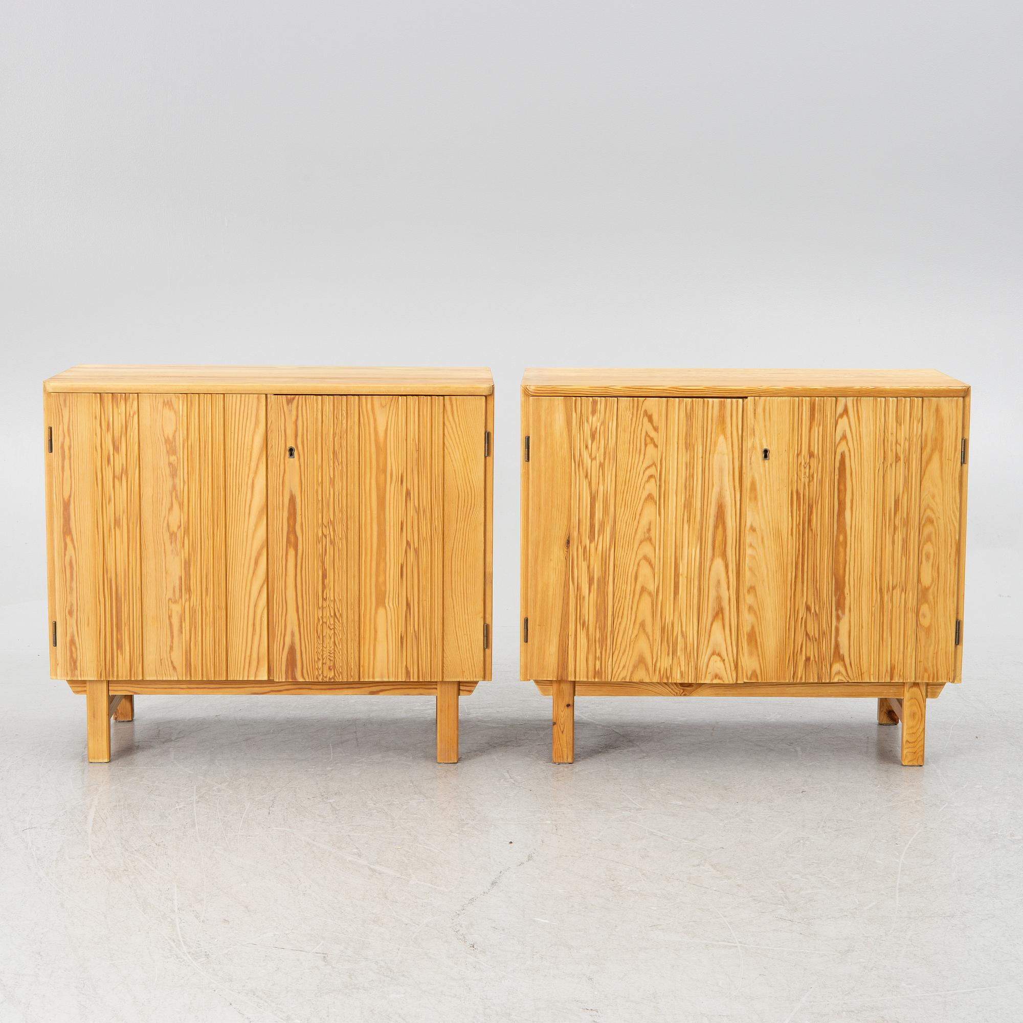 Göran Malmvall, skåp, ett par, "821", Svensk Fur.