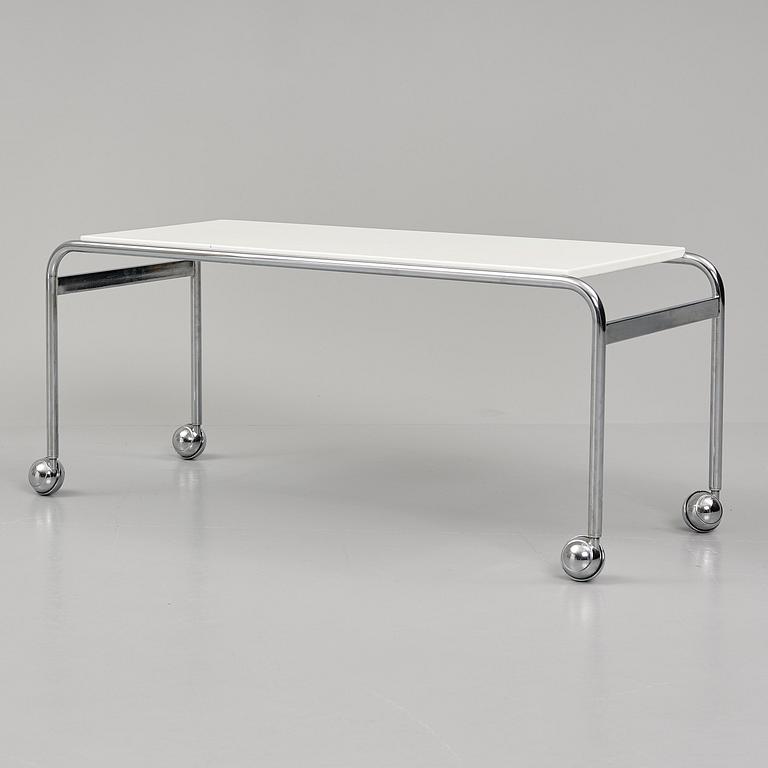 Bruno Mathsson, a "Karin" coffee table, Bruno Mathsson International, Sweden, post 1969.