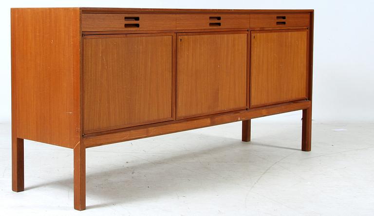 SIDEBOARD, Bertil Fridhagen, Bodafors.