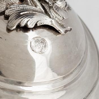 Stephan Westerstråhle, kaffekanna, silver, Stockholm, 1811. Sengustaviansk.