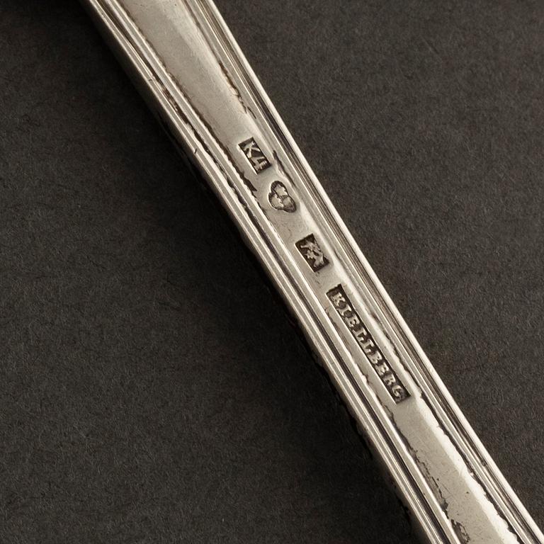 Skedar, 4 st olika, silver, 17-/1800-tal, bl a Otto Wilhelm Kjellberg, Västerås 1840.