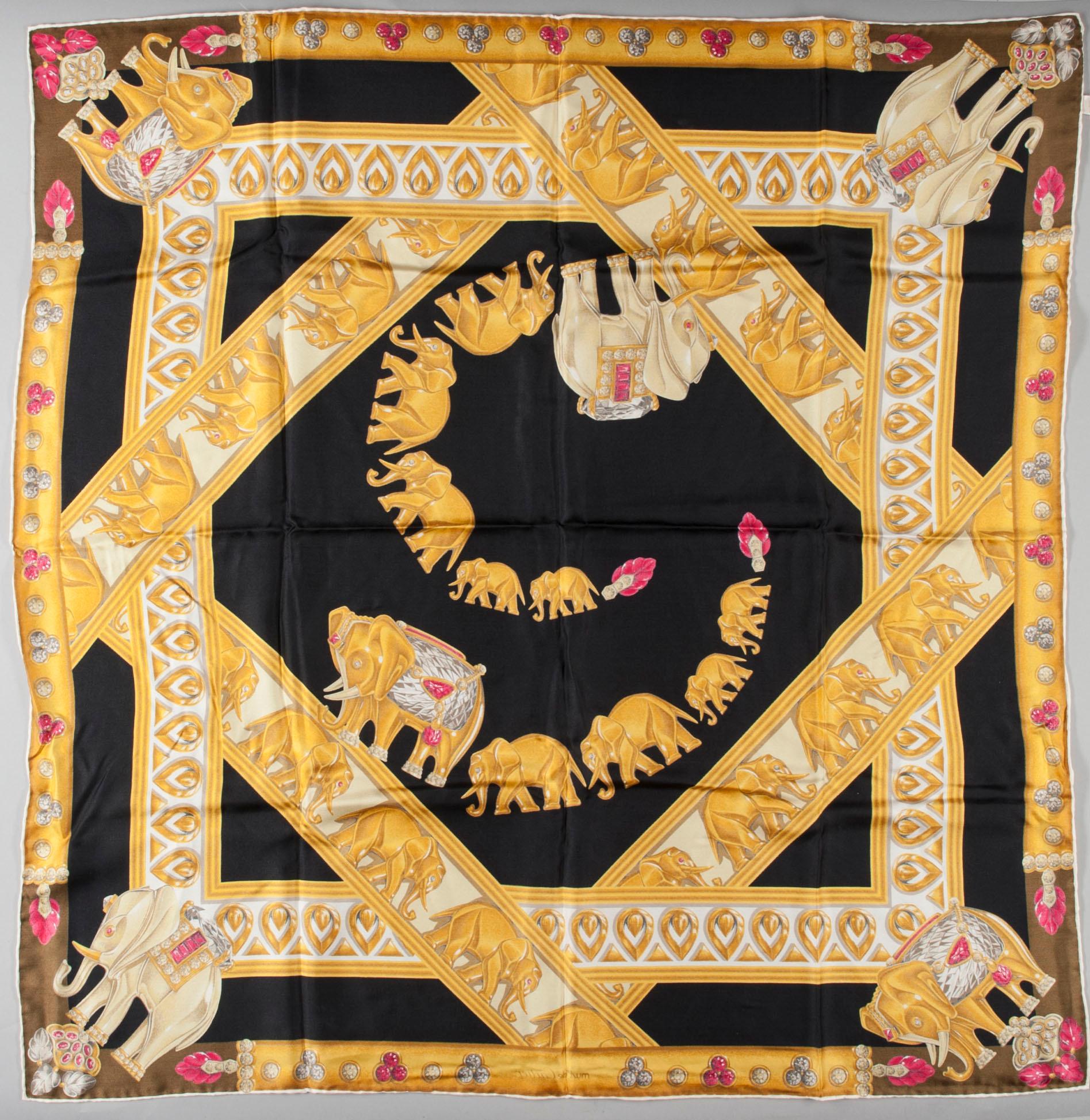 SCARF, Cartier.