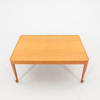 Josef Frank, soffbord, modell 2073, "Diplomat", Firma Svenskt Tenn.