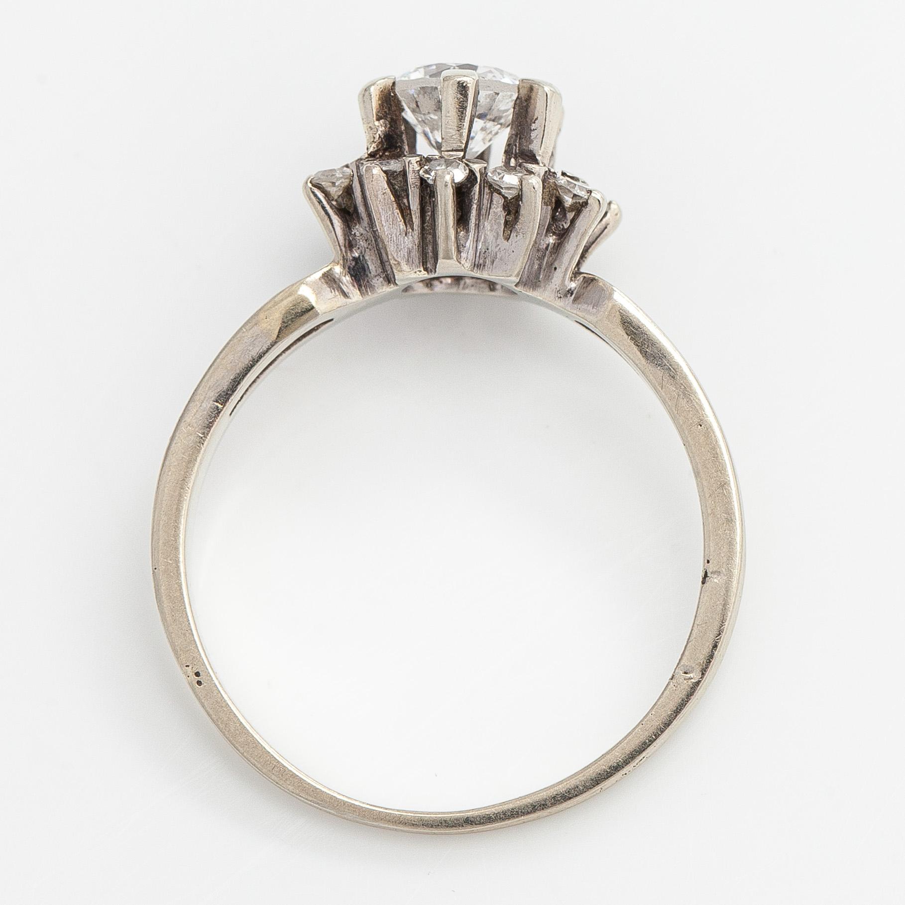 Sormus, briljantti- ja 8/8-hiotut timantit, 18K valkokultaa.