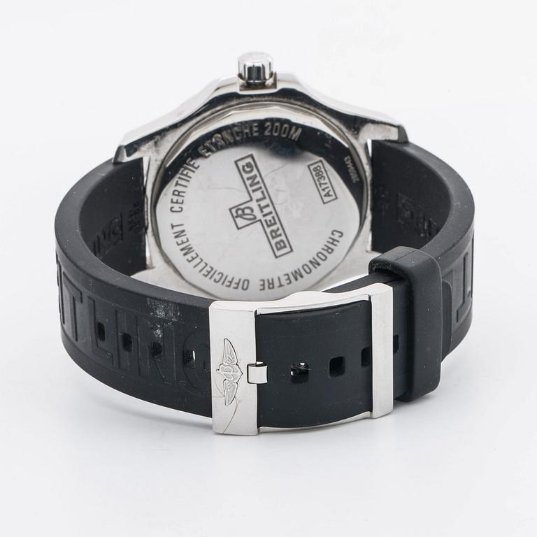 BREITLING, Colt (200M/660FT), Chronometre, wristwatch, 44 mm.