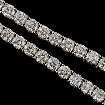 A brilliant cut diamond necklace, tot. 21.31 cts.