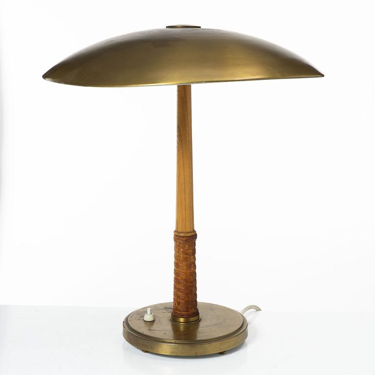 Harald Notini, a table lamp model "15525", Arvid Böhlmarks Lampfabrik, Stockholm, 1950s.