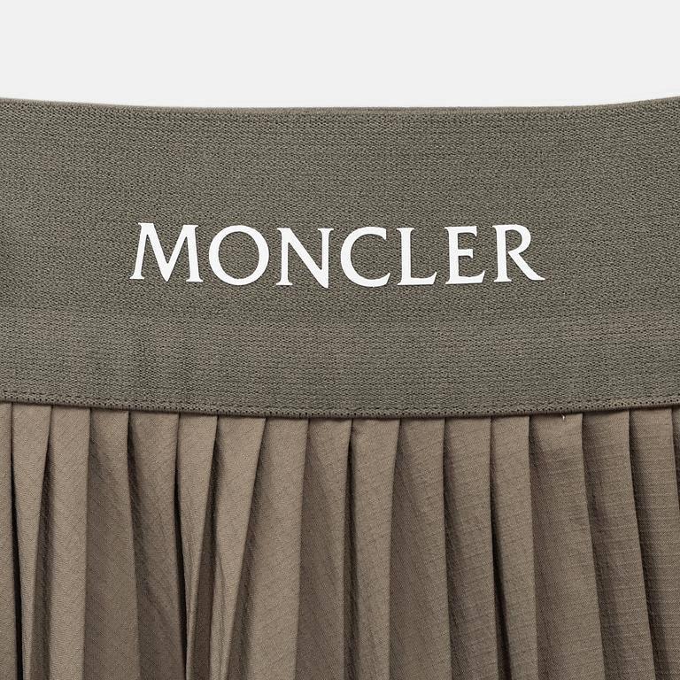 Moncler, 'Gonna' skirt, size 40.