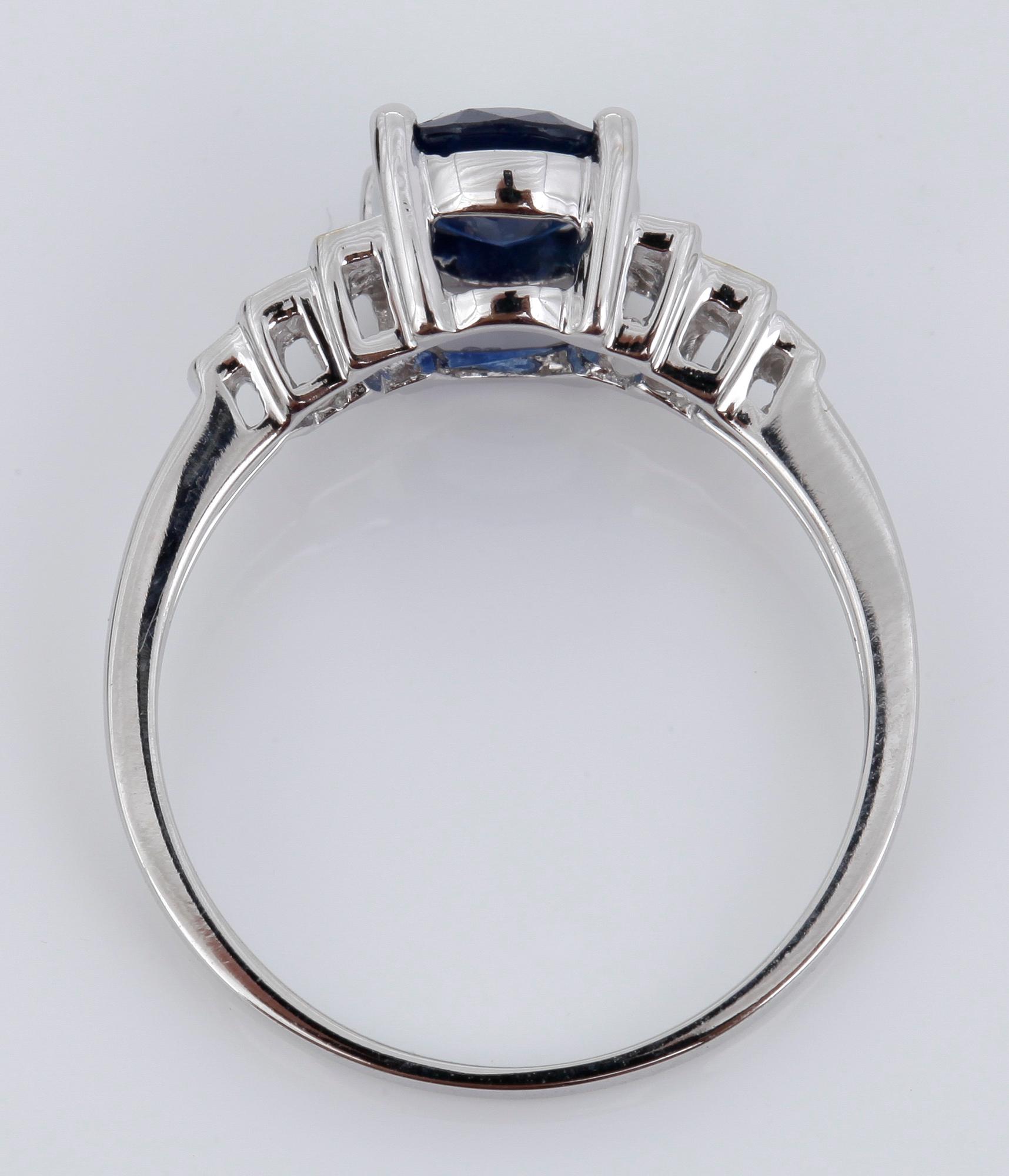 RING 14k vitguld, safir 1,65 ct och diamanter tot 0,10 ct.