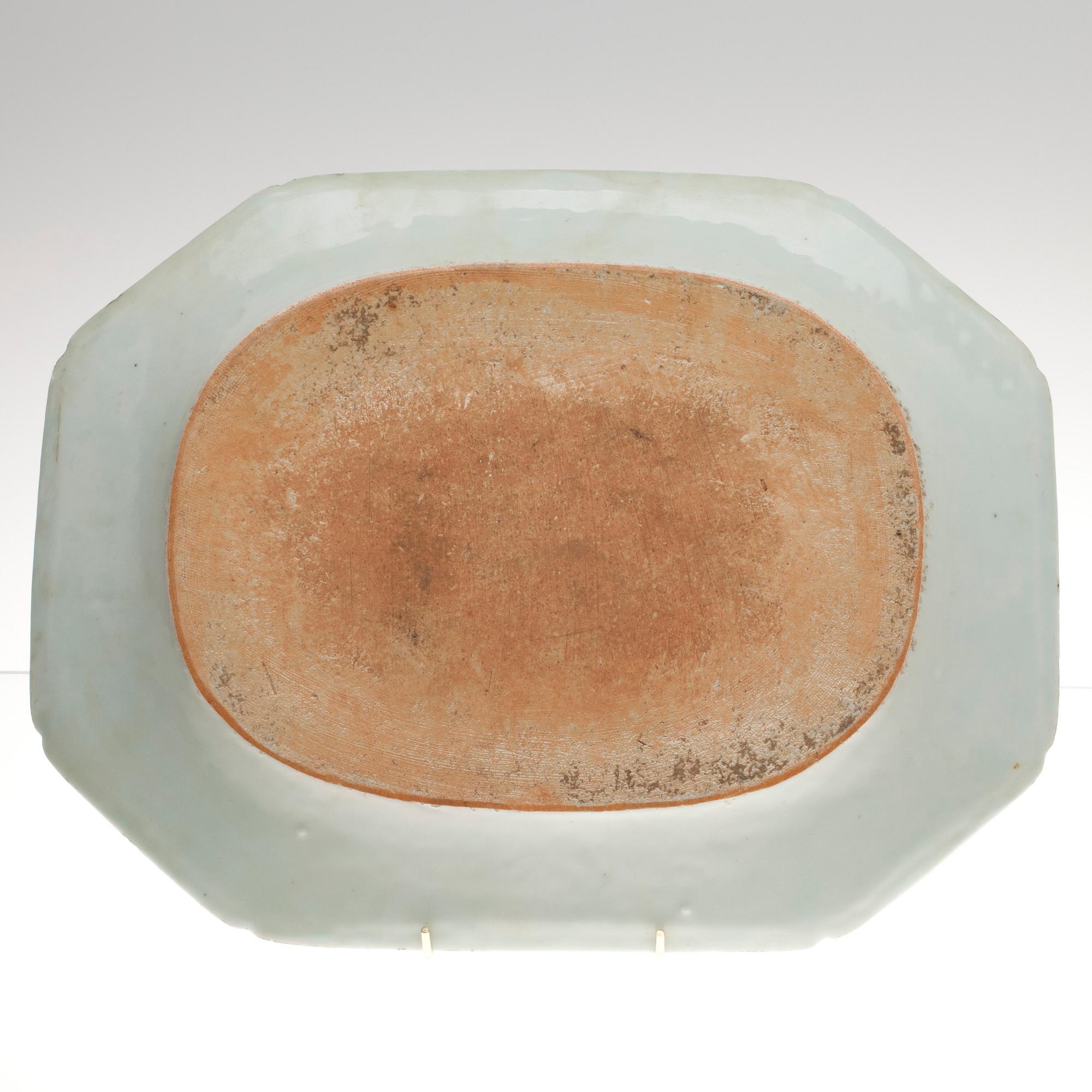 STEKFAT, porslin, Kina 1700-tal.