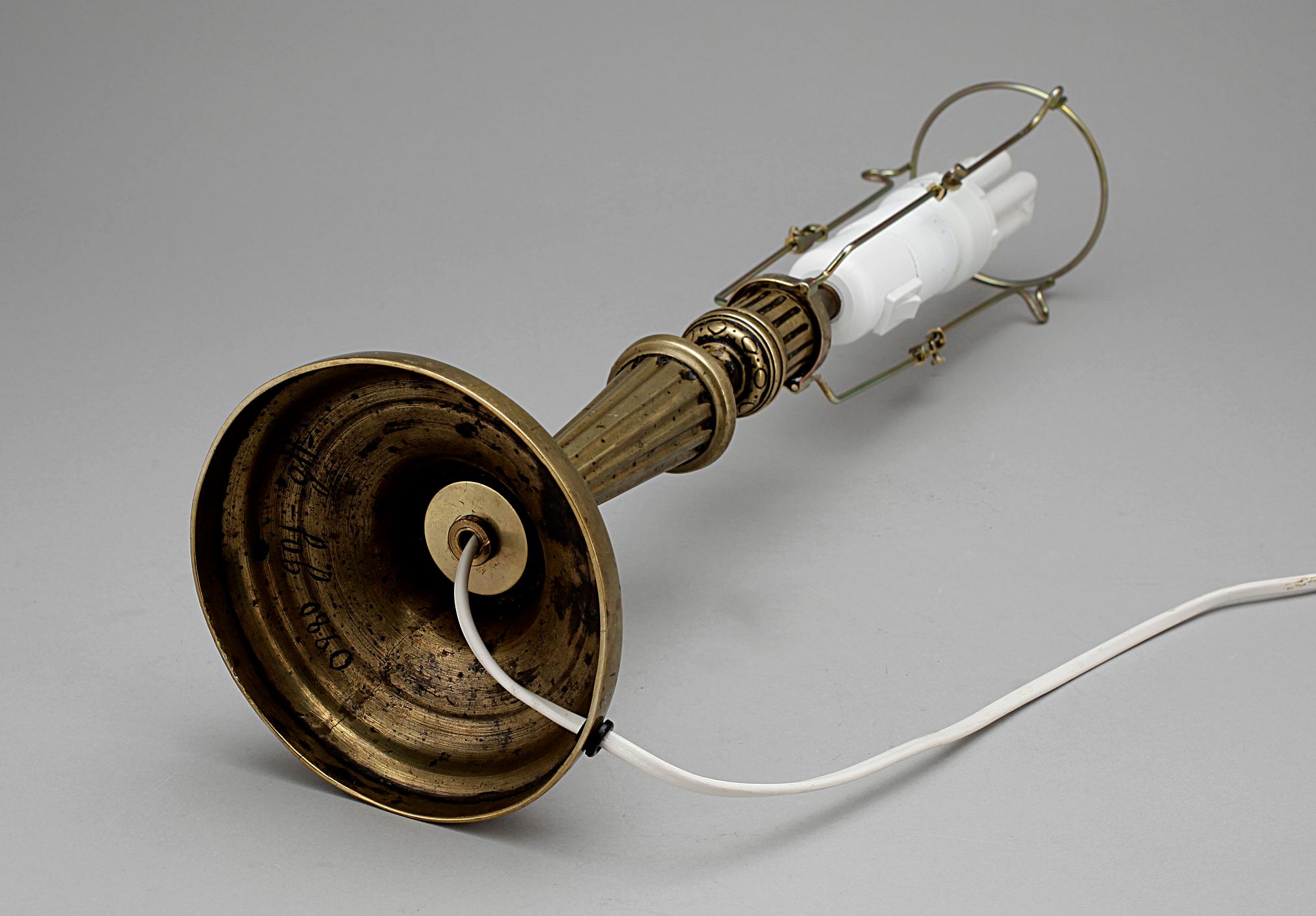 BORDSLAMPA, mässing, 1900-tal.