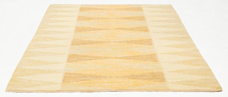 Ingrid Hellman-Knafve, a carpet, flat weave and tapestry weave, ca 265 x 167 cm, signed IHK.