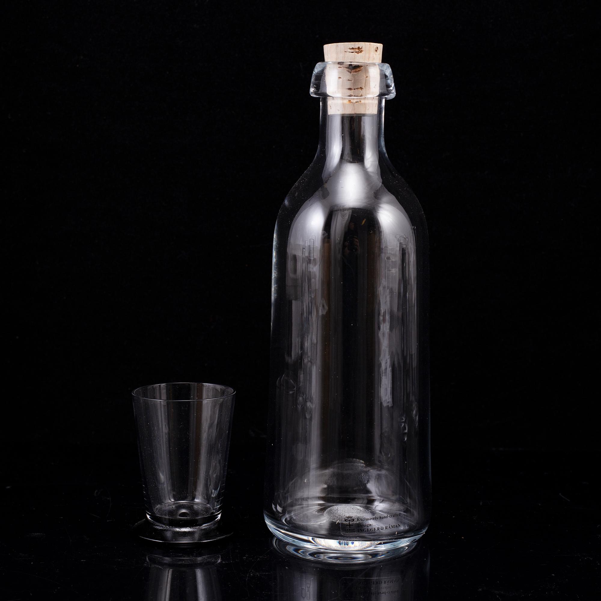 INGEGERD RÅMAN, 9 delar glas, Skruf.