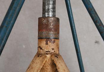 INDUSTRIPALL, Industristolar AB, 1900-talets mitt.