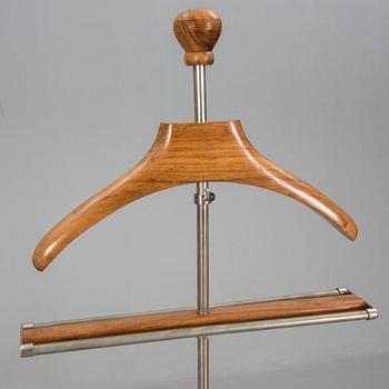 HERRBETJÄNT, 1900-talets andra hälft.