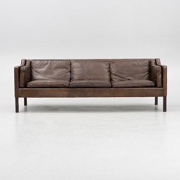 Børge Mogensen, a model 2213 sofa, Fredericia Stolefabrik, Denmark.