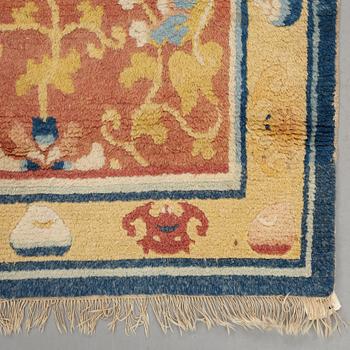 A rug, an antique Ningxia, ca 167,5 x 71-75 cm.