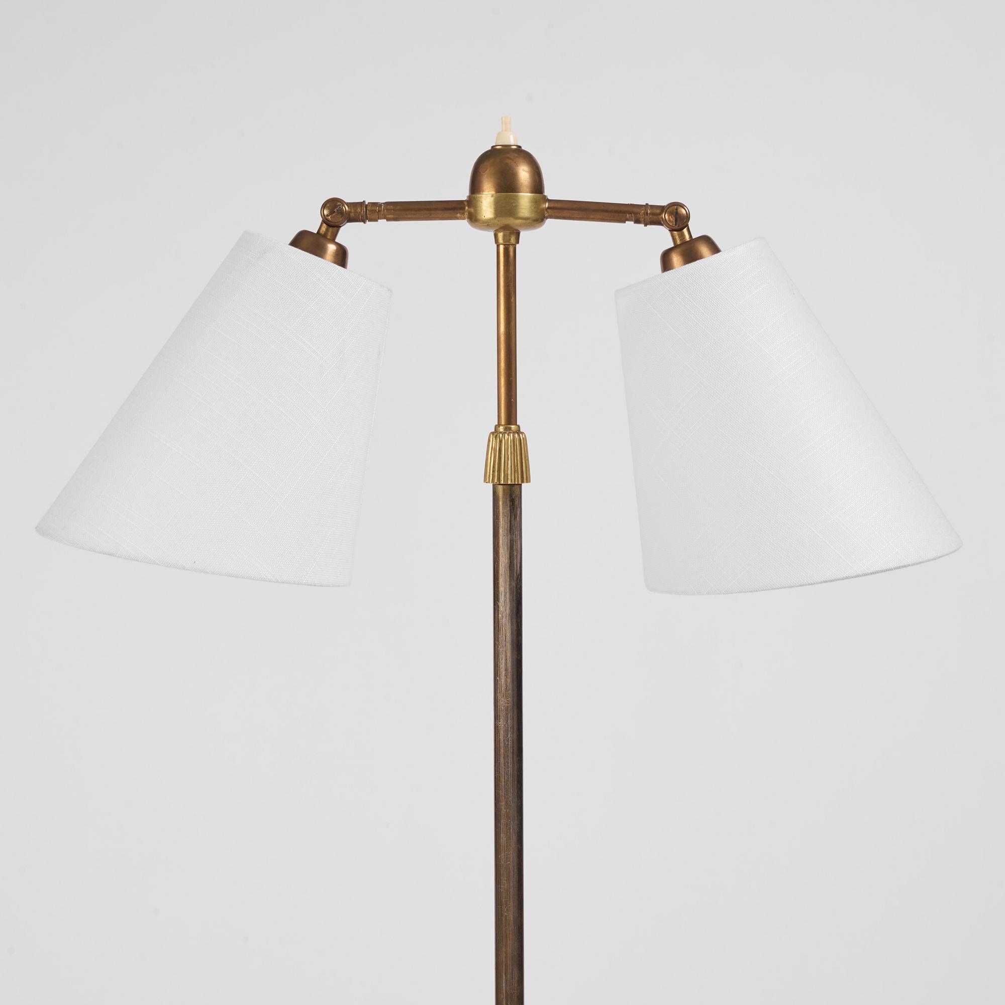 Bertil Brisborg, golvlampa, modell "31874", Nordiska Kompaniet, 1940-50-tal.