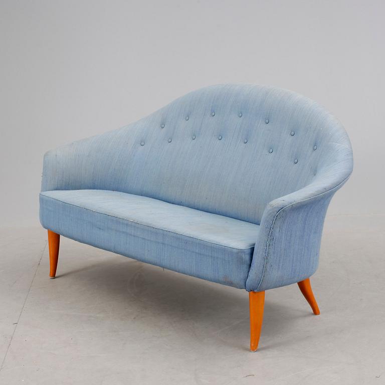 SOFFA, "Lilla Paradiset",  Kerstin Hörlin-Holmqvist. Nk:s verkstäder i Nyköping, formgiven 1958.