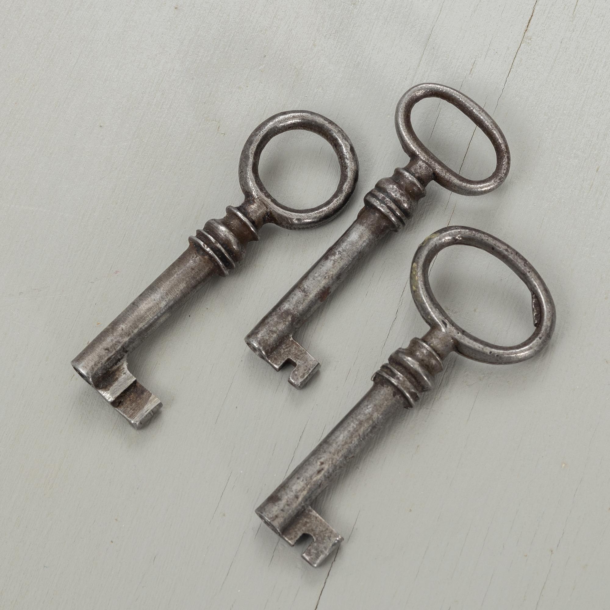 A sideboard from around the year 1900.