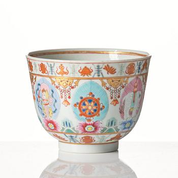 A famille-rose 'baragon tumed' tea bowl, Qing dynasty, Daoguang.
